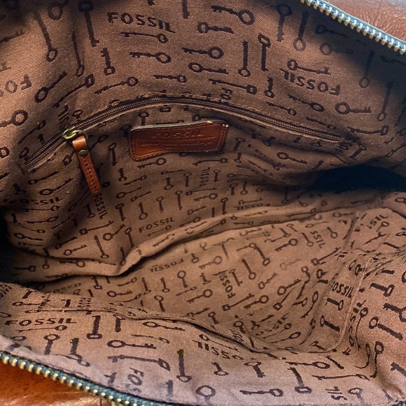 Fossil Vintage Revival (VRV) Top Zip Satchel - Picture 12 of 13